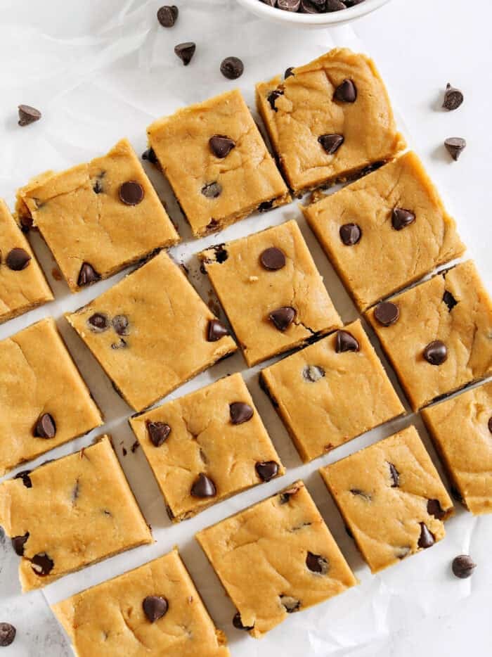 protein-bars-1-700x934.jpg