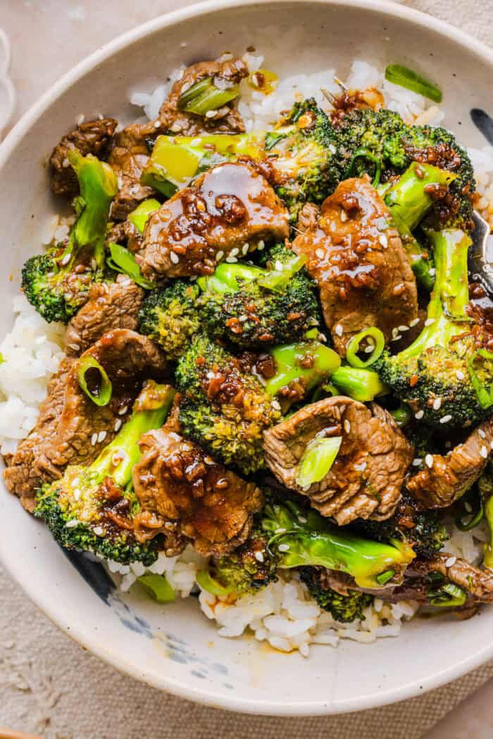 beef-and-broccoli-11-700x1049.jpg