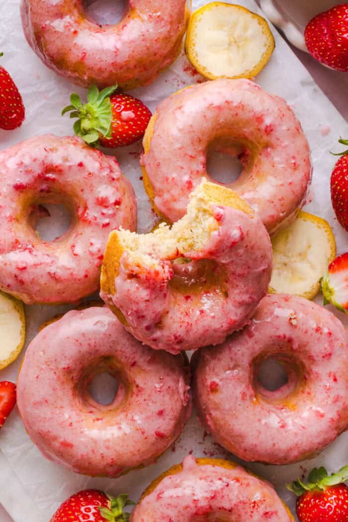 strawberry-banana-donuts-99-700x1049.jpg
