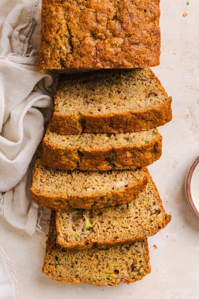 zucchini-banana-bread-66-700x1051.jpg