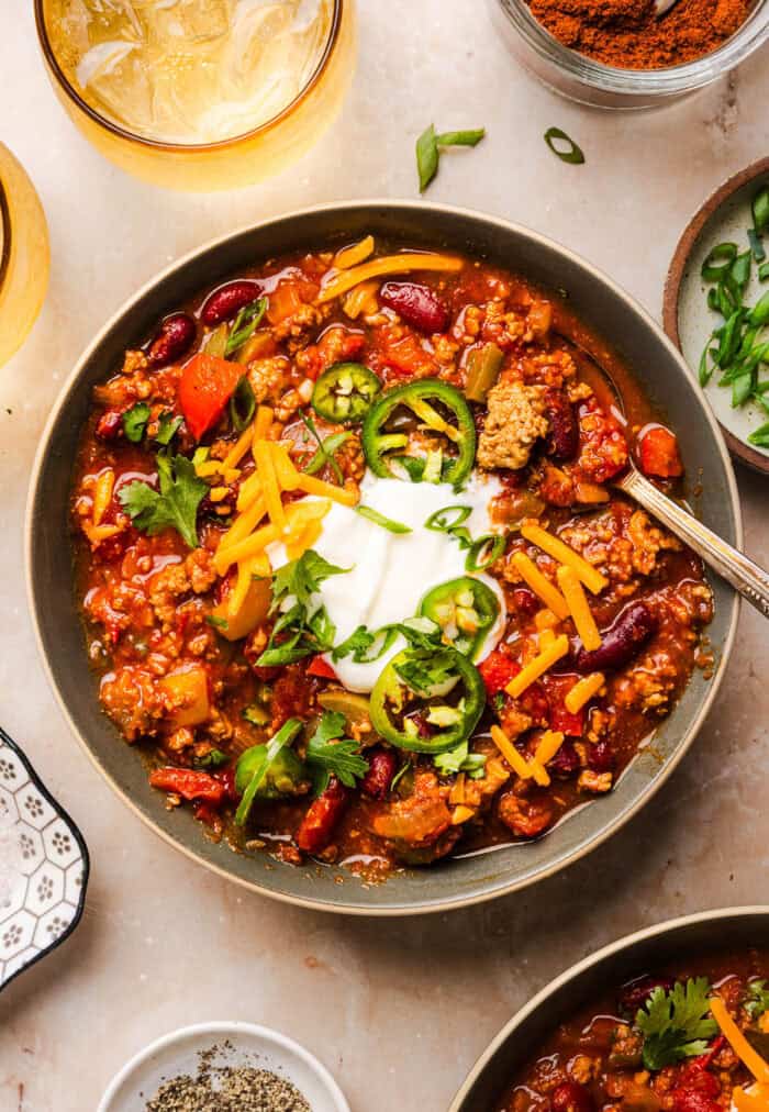 healthy-turkey-chili-77-700x1012.jpg